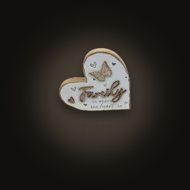 Wooden Heart Plaque 16x15x11.8cm Family