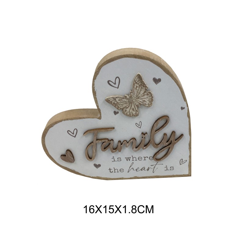Wooden Heart Plaque 16x15x11.8cm Family